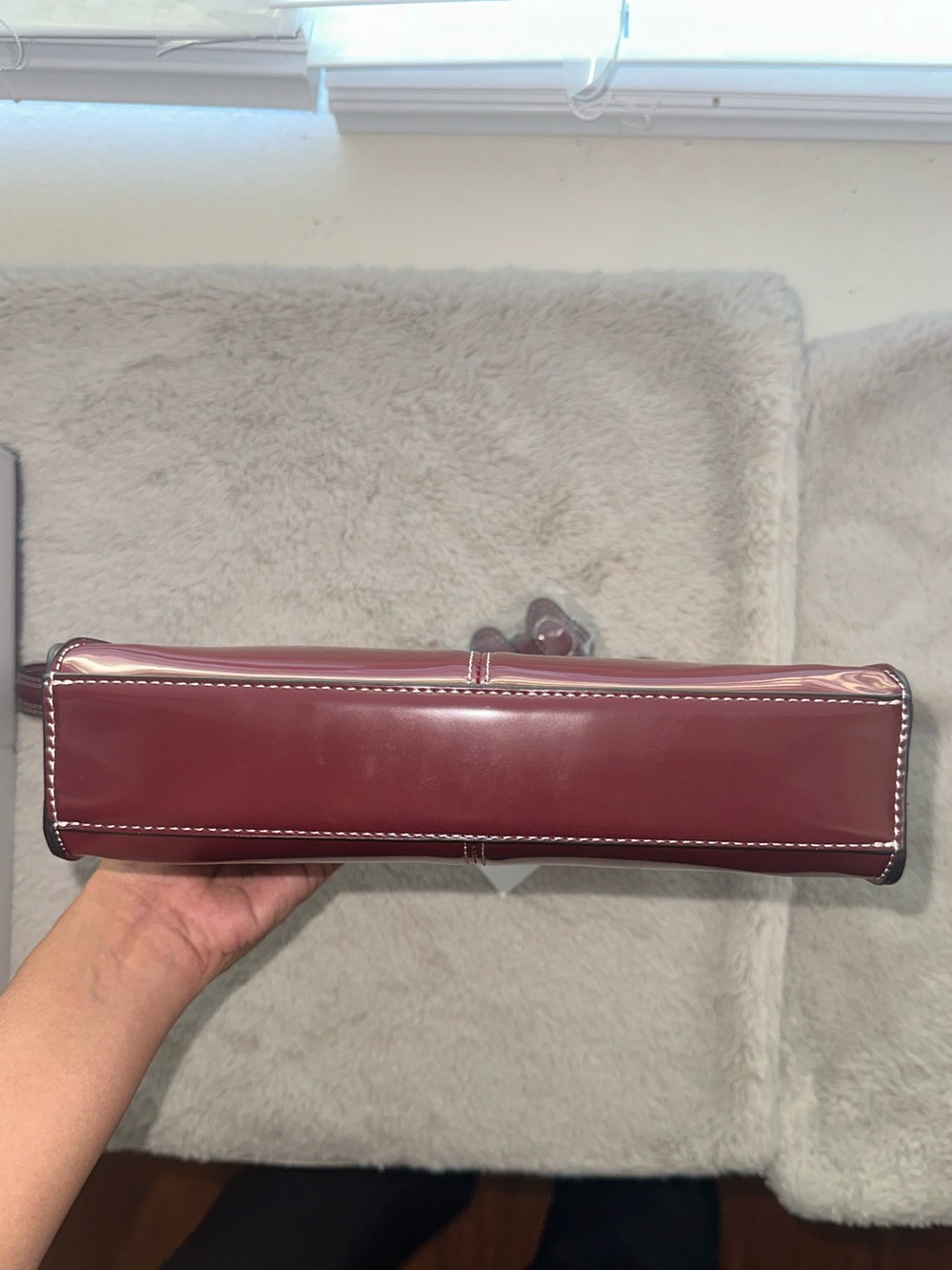 STEVE MADDEN Bmikas Glossy Bloodstone Shoulder Bag - Picture 14 of 14